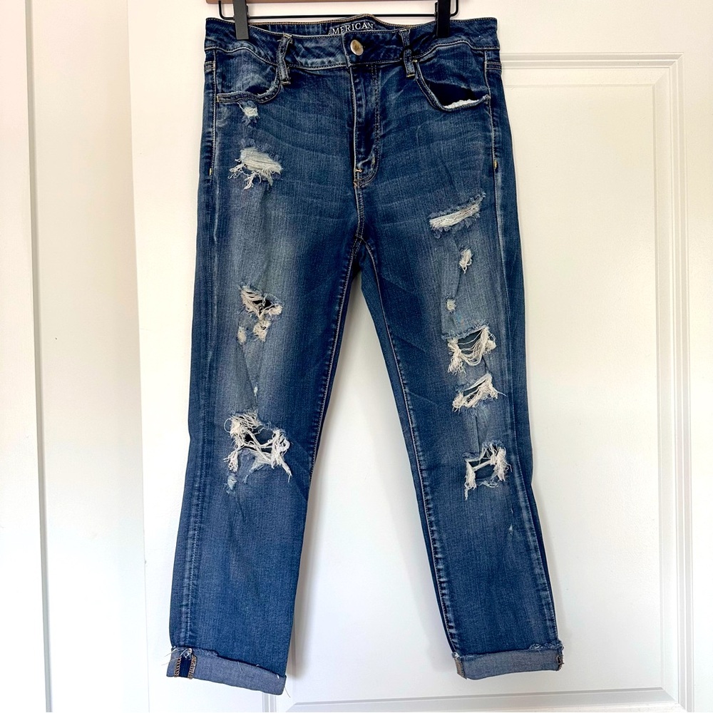 American Eagle (14 Regular) Distressed Medium Dark Wash Jegging Crop Denim Jeans